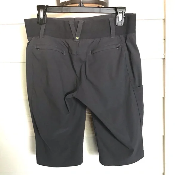 Title nine gray 12” inseam Clamber shorts - Picture 5 of 10